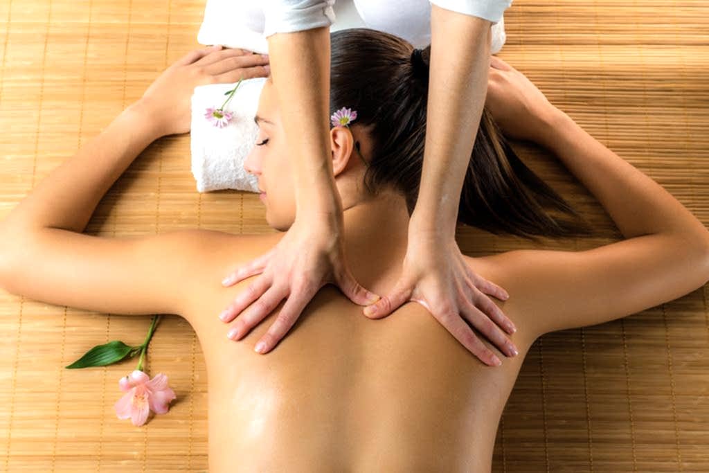 Anti-Aging Gençliği Koruma Sanatı ve Spa ile Masajın Rolü